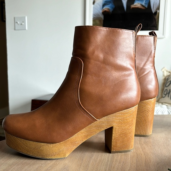 Universal Thread Boots - Picture 5 of 10